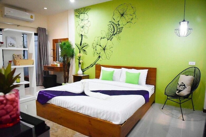 Hotel Warintorn Court