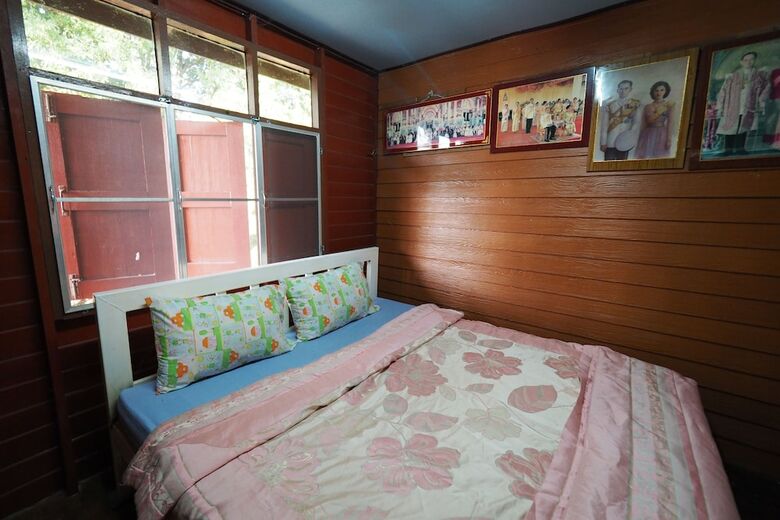 Hostal Ram Yai Homestay