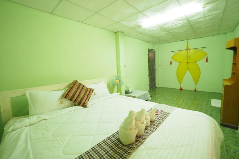 Hostal Ram Yai Homestay