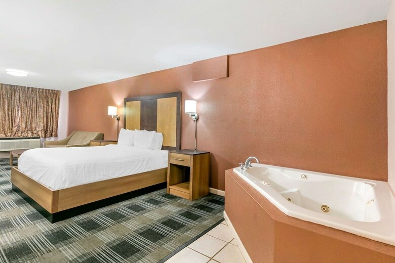 Hotel Rodeway Inn