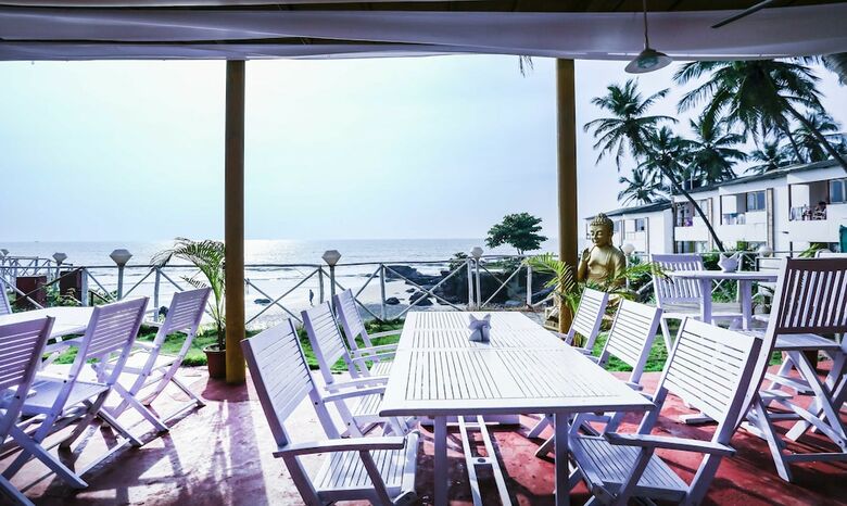 Hotel Treebo Trend Maison Ocean Beach Resort