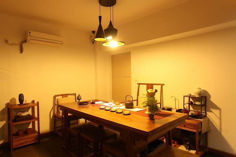 XI Hotel