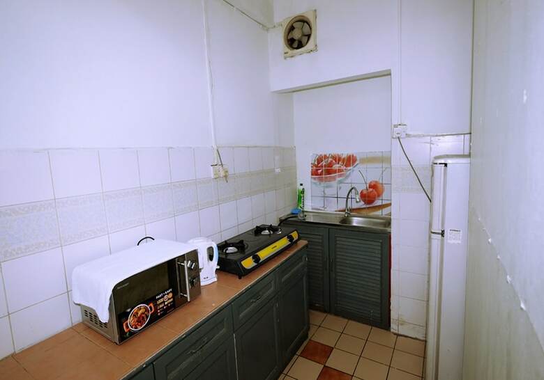 Studio Apartment @ Kk City Center