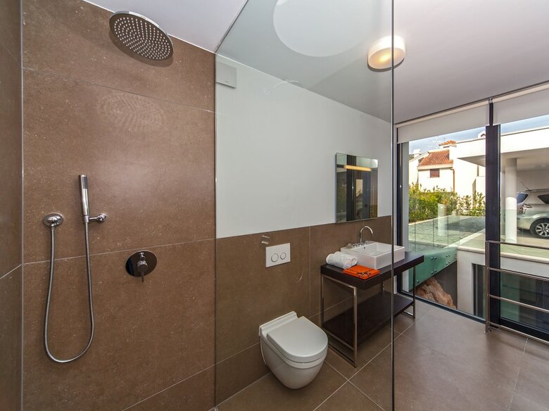 Aparthotel Golden Rays Luxury Villas