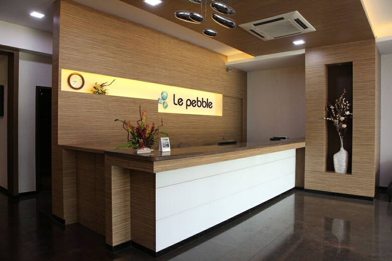 Hotel Le Pebble By Poppys