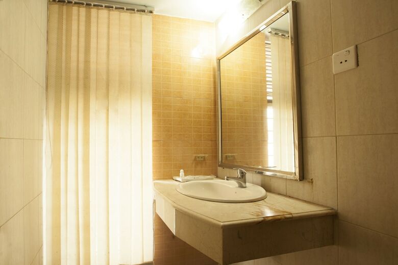 Hotel White Orchid
