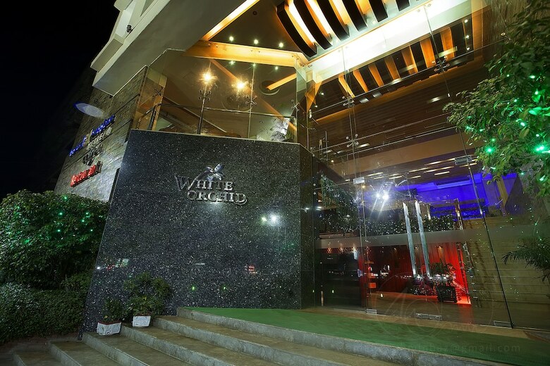 Hotel White Orchid