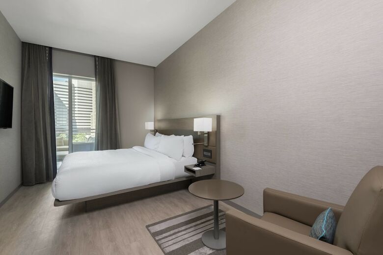 Hotel AC By Marriott Charlotte