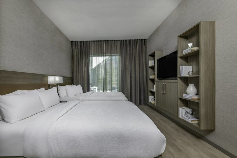 Hotel AC By Marriott Charlotte