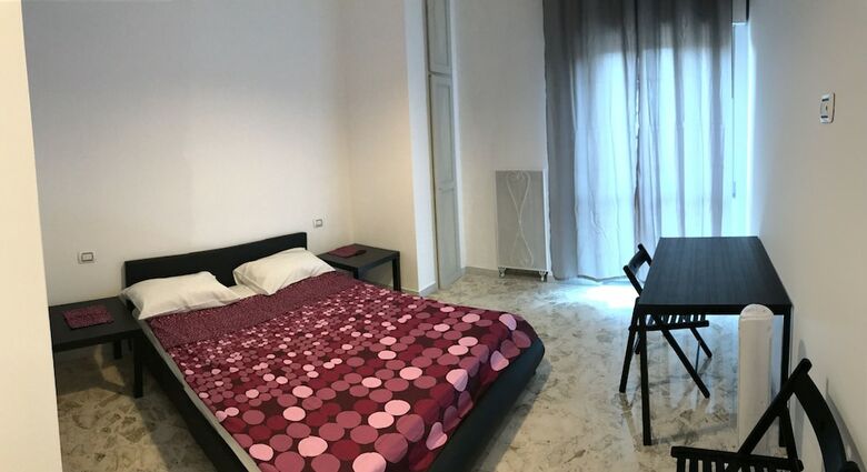 Bed & Breakfast Room 110