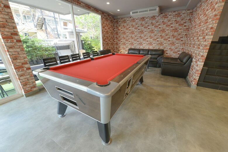 Hostal Livit70's Hotel & Hostel