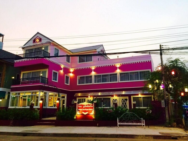 Home Boutique Hotel