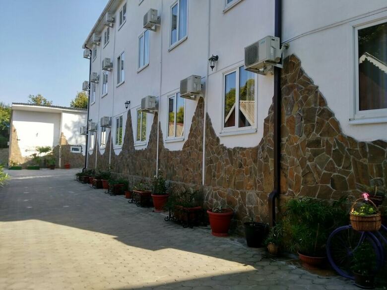 Hotel Solnechniy Bereg