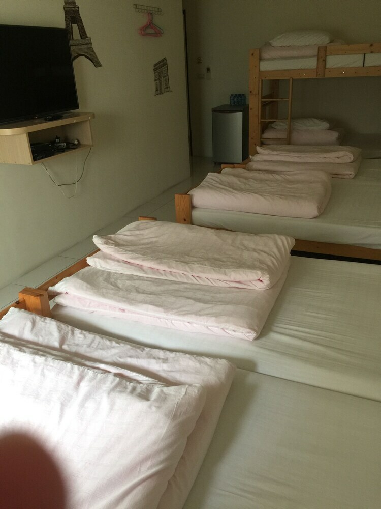 Bed & Breakfast P.i.hostel