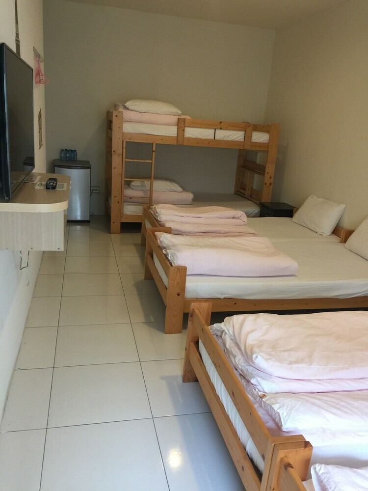 Bed & Breakfast P.i.hostel