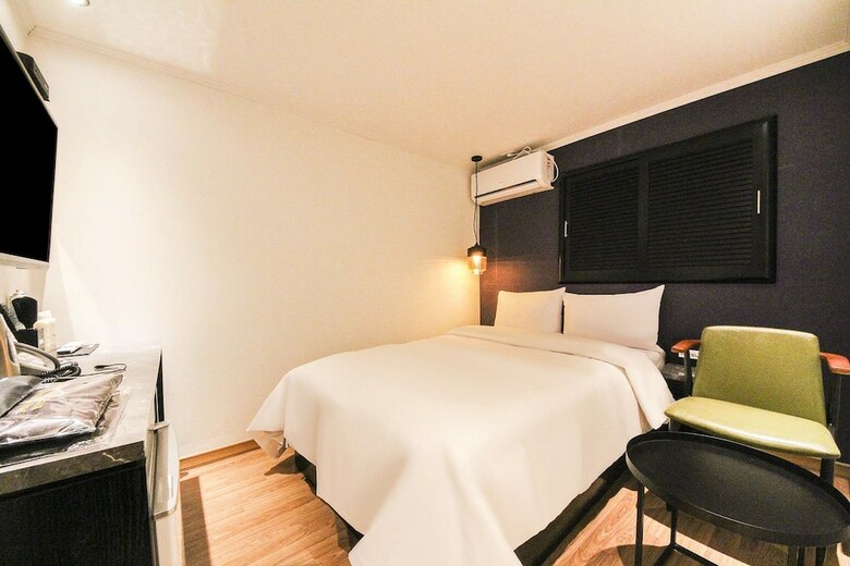 Hotel Wo Chungjeongro