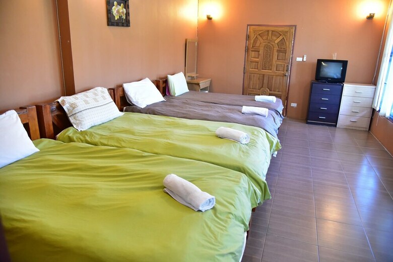 Hotel Thana Lagoon Resort