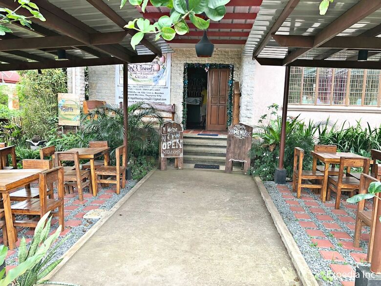 Hotel Royal Thee Bed & Breakfast
