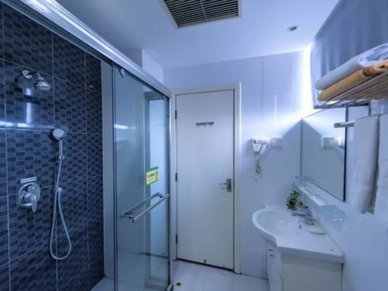 Hotel Luoyang Aviation E-home Inn