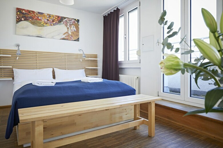 Hostal �bernacht Hostelhotelhome