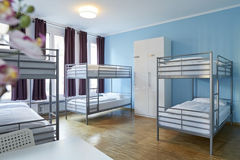 Hostal �bernacht Hostelhotelhome