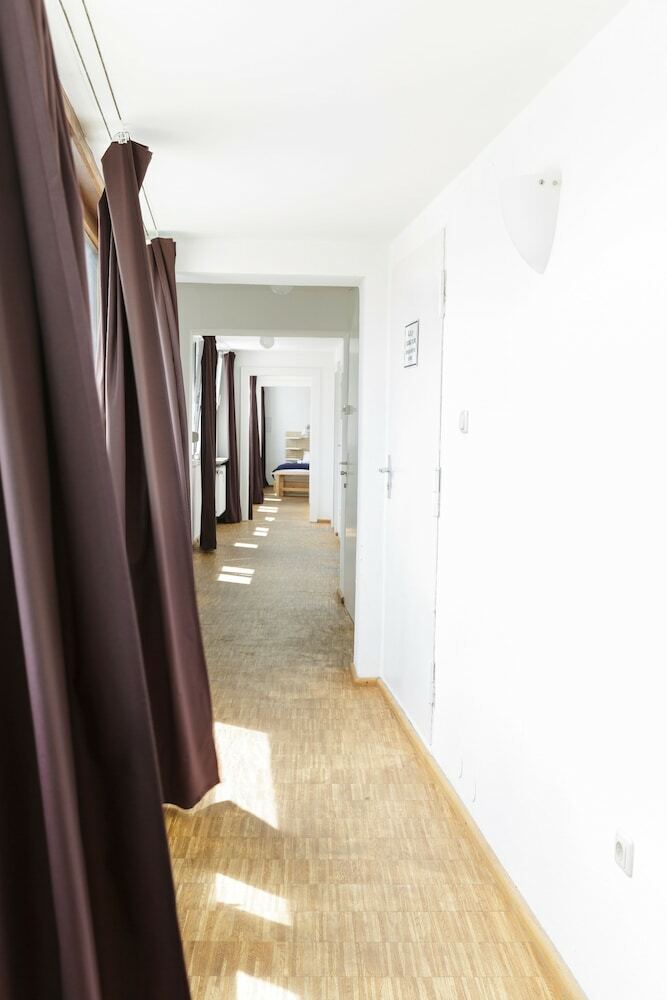 Hostal �bernacht Hostelhotelhome