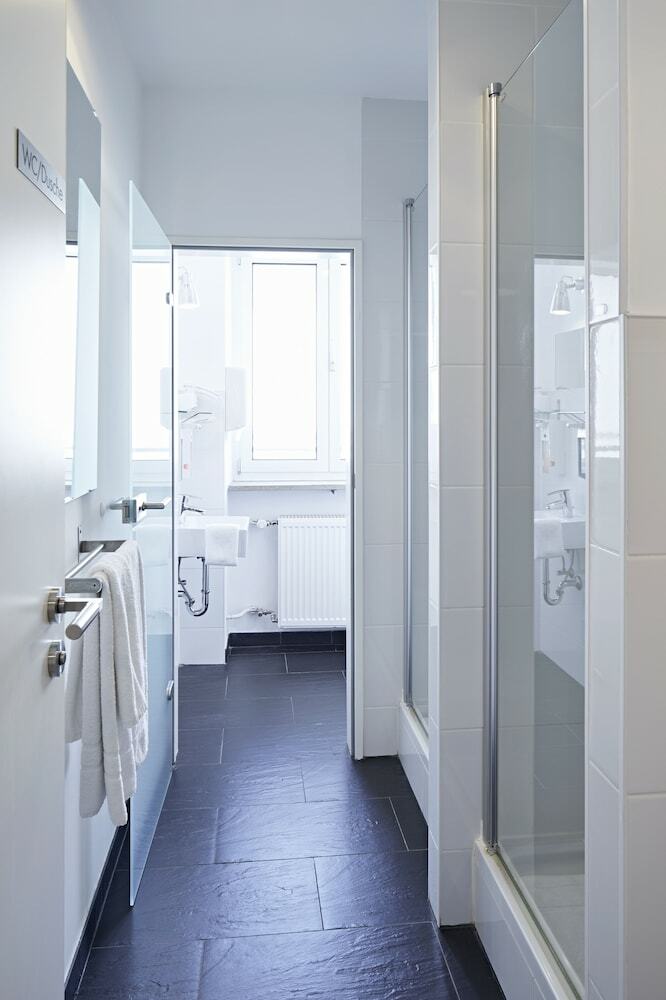 Hostal �bernacht Hostelhotelhome