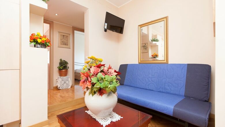 Apartamento Rental In Rome Guinizzelli