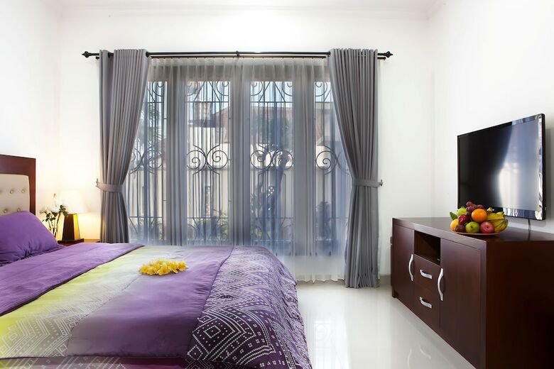 Hotel A'guest House