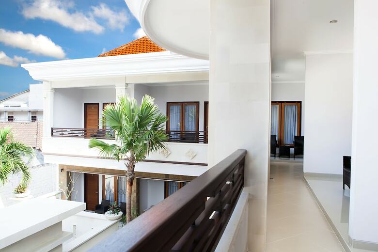Hotel A'guest House