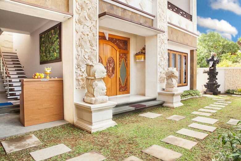 Hotel A'guest House