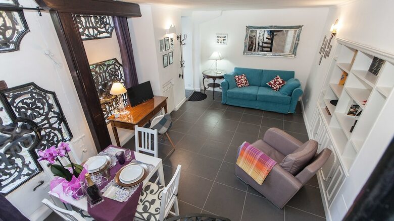 Rental In Rome Orsini Apartment