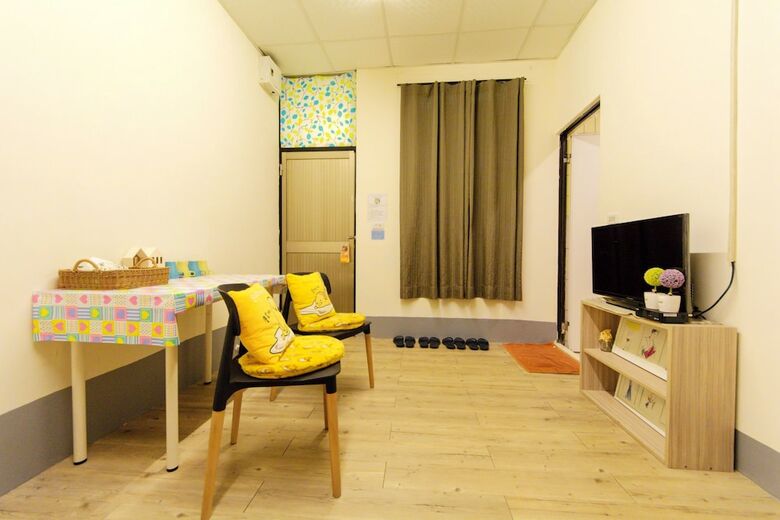 Hotel Fengjia Coco Hostel