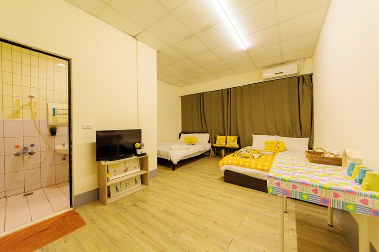 Hotel Fengjia Coco Hostel