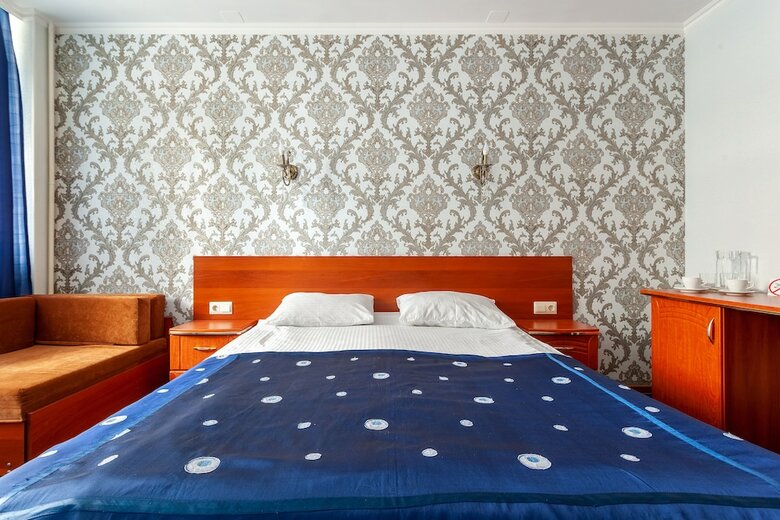Kiparis Hotel