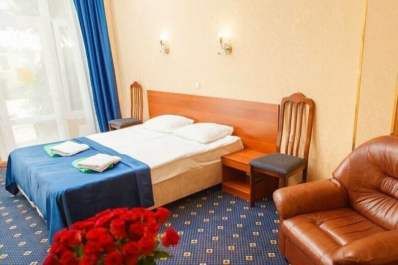 Kiparis Hotel