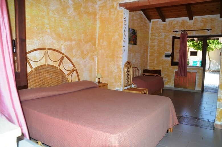 Hotel Villaggio Torre Ruffa