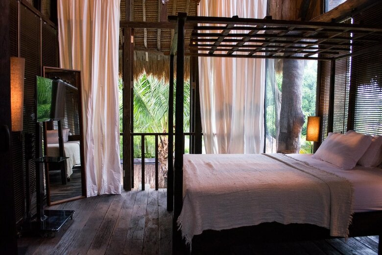 Villa Rustic Hut In Seminyak Bali