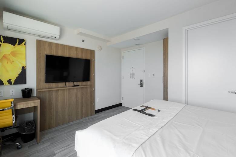 Hotel Ninety Five