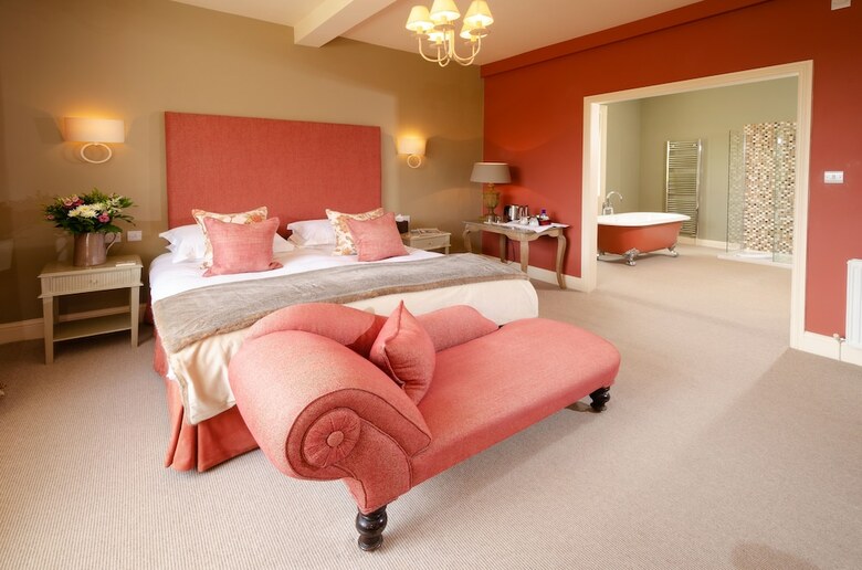 Hotel The Eltermere Inn