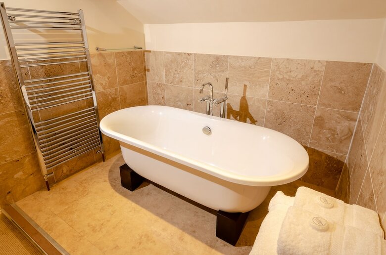 Hotel The Eltermere Inn
