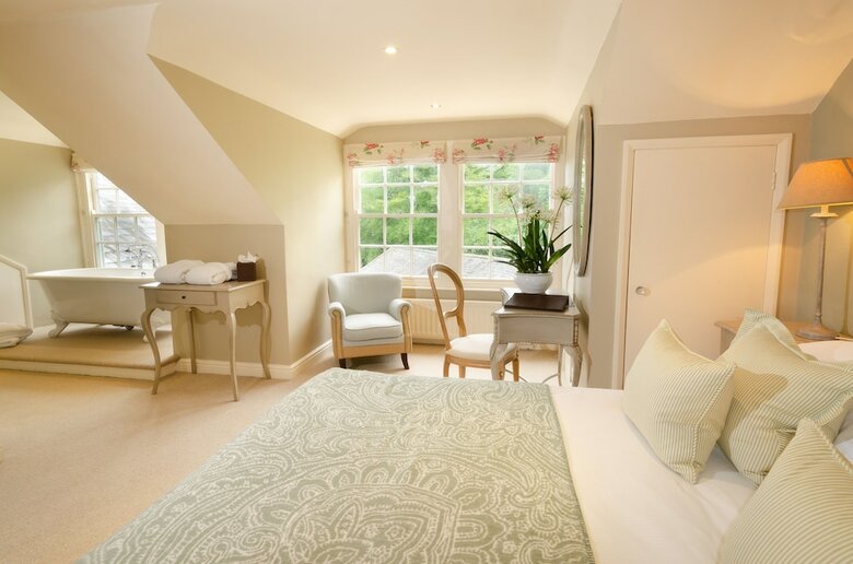 Hotel The Eltermere Inn