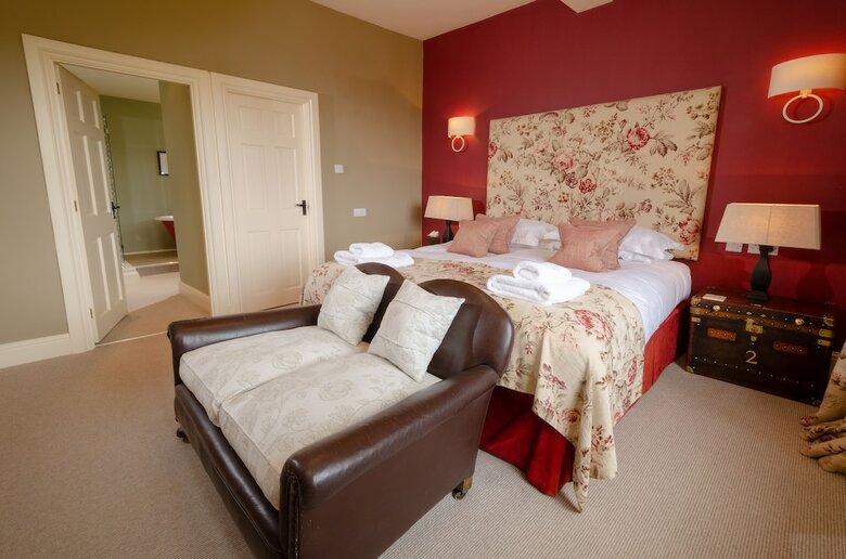 Hotel The Eltermere Inn