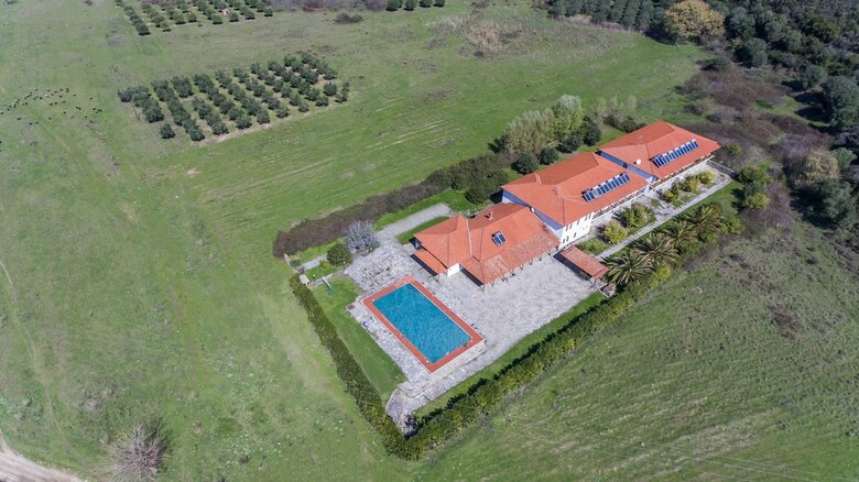 Azapiko Blue Sea Hotel