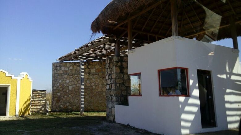 Cabana Villas Kankabal