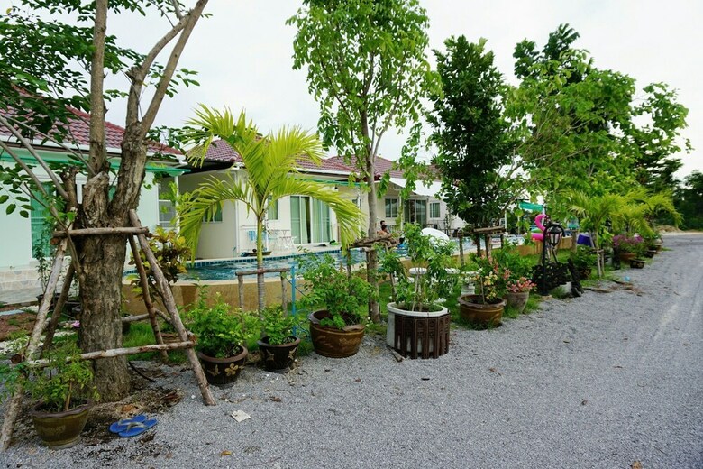 Villa Sky & Water Resort