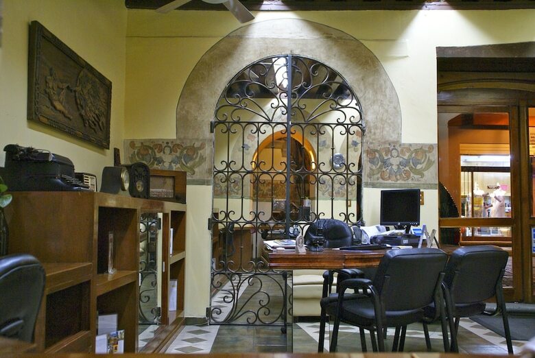 Hotel Casa Cid Del Leon