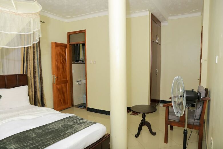 Victoria Royal Beach Hotel