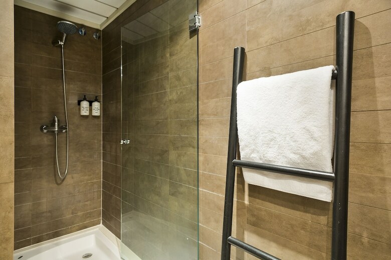 Apartamentos Uma Suites Barceloneta Beach