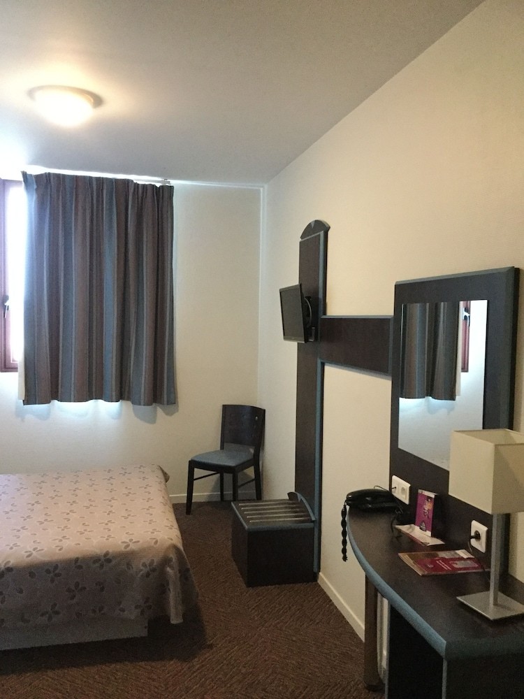 Hotel H�tel Akena Gaillac